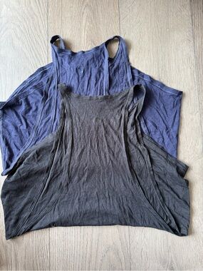 Lululemon 2 tank tops size 6